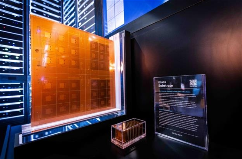 SKC's Semiconductor Glass Substrate<SKC>was showcased at CES 2025.